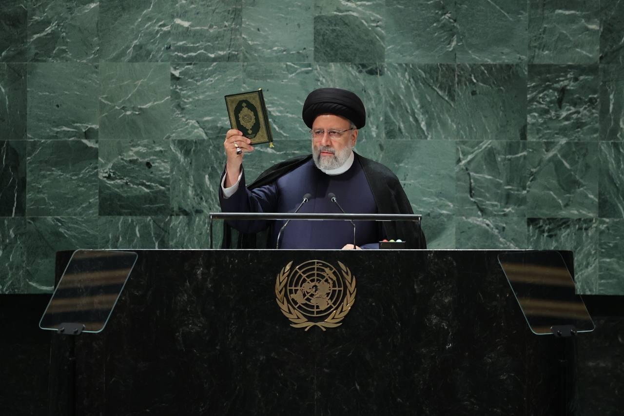 شهید رئیسی پرچم ایران و مکتب اهل بیت(ع) را برافراشت